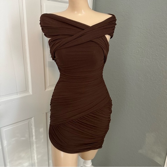 LOVERS AND FRIENDS ARIELA MINI DRESS - Picture 3 of 10